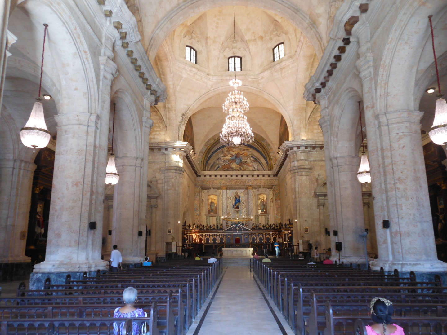 Nave central de la Catedral de la Habana Nave central de la Catedral de la Habana