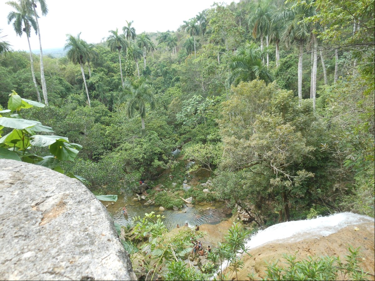 Cascada El Salto, en el rio Manantiales, Soroa Cascada El Salto, en el rio Manantiales, Soroa
