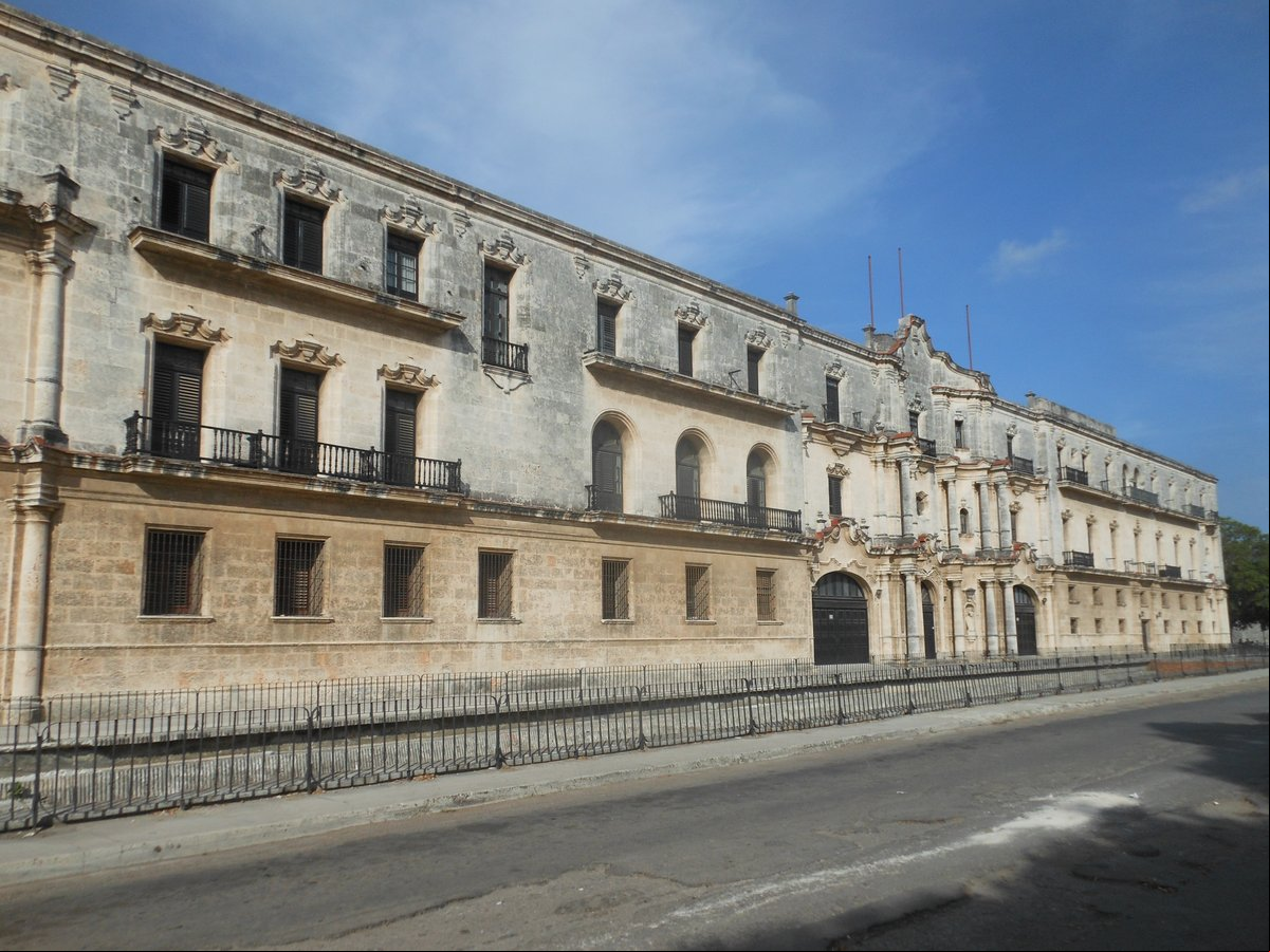 El Seminario de San Carlos y San Ambrosio, antiguo colegio religioso donde se formaron varios cubanos ilustres El Seminario de San Carlos y San Ambrosio, antiguo colegio religioso donde se formaron varios cubanos ilustres