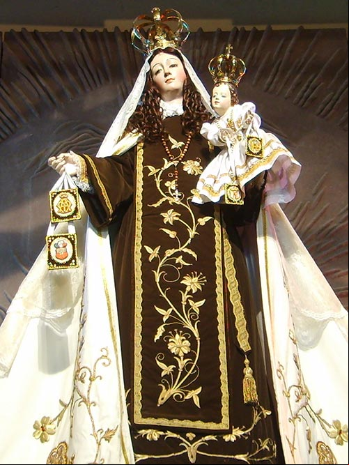 Virgen del Carmen de Maipú, santa patrona de Chile Virgen del Carmen de Maipú, santa patrona de Chile