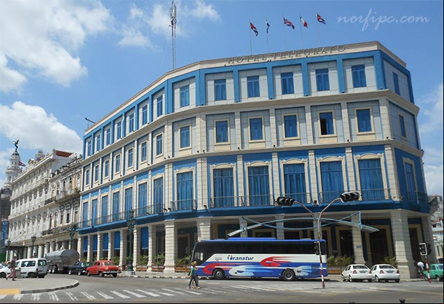 Fachada del Hotel Telégrafo en el Paseo del Prado en la Habana Vieja Fachada del Hotel Telégrafo en el Paseo del Prado en la Habana Vieja