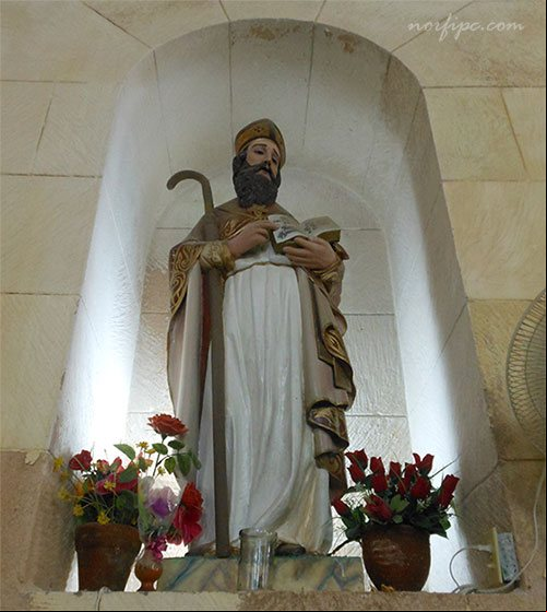 Altar a San Agustín de Hipona en la Iglesia del Santo Cristo del Buen Viaje en la Habana Altar a San Agustín de Hipona en la Iglesia del Santo Cristo del Buen Viaje en la Habana