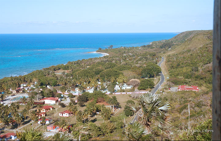 Paisaje desde el Mirador de la costa este de la playa Jibacoa Paisaje desde el Mirador de la costa este de la playa Jibacoa