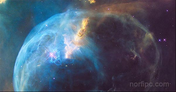 Foto del Telescopio Hubble de la Nebulosa de la Burbuja (NGC 7635), nebulosa de emisión en la constelación de Cassiopeia Foto del Telescopio Hubble de la Nebulosa de la Burbuja