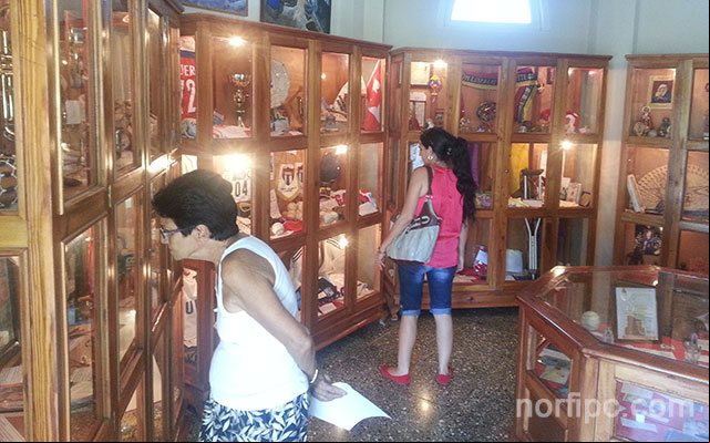 La Capilla de los Exvotos en el Santuario de San Lázaro en el Rincón La Capilla de los Exvotos en el Santuario de San Lázaro en el Rincón