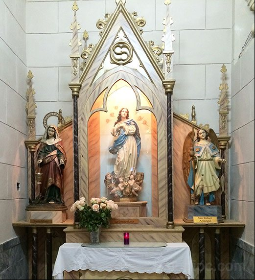 Altar de la Inmaculada en la iglesia del Rincón Altar de la Inmaculada en la iglesia del Rincón